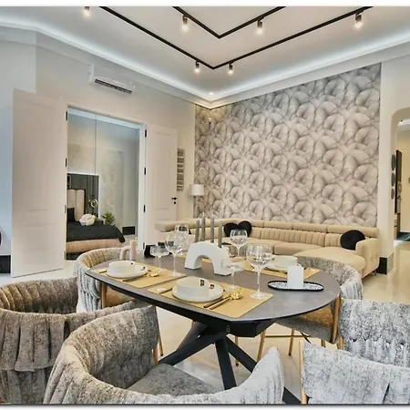 Central Comfy Home *